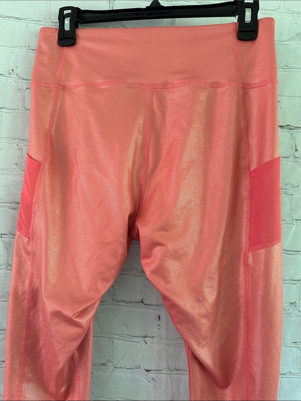 Puma Coral Pink V Front Crop Leggings with Side Pockets size L - Picture 8 of 11
